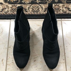 Jack Rogers Black Suede Booties Size 8.5